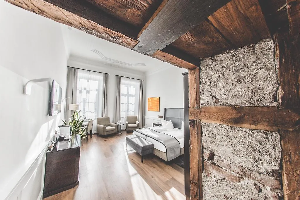 Hotel Münchner Hof Altötting 3*,